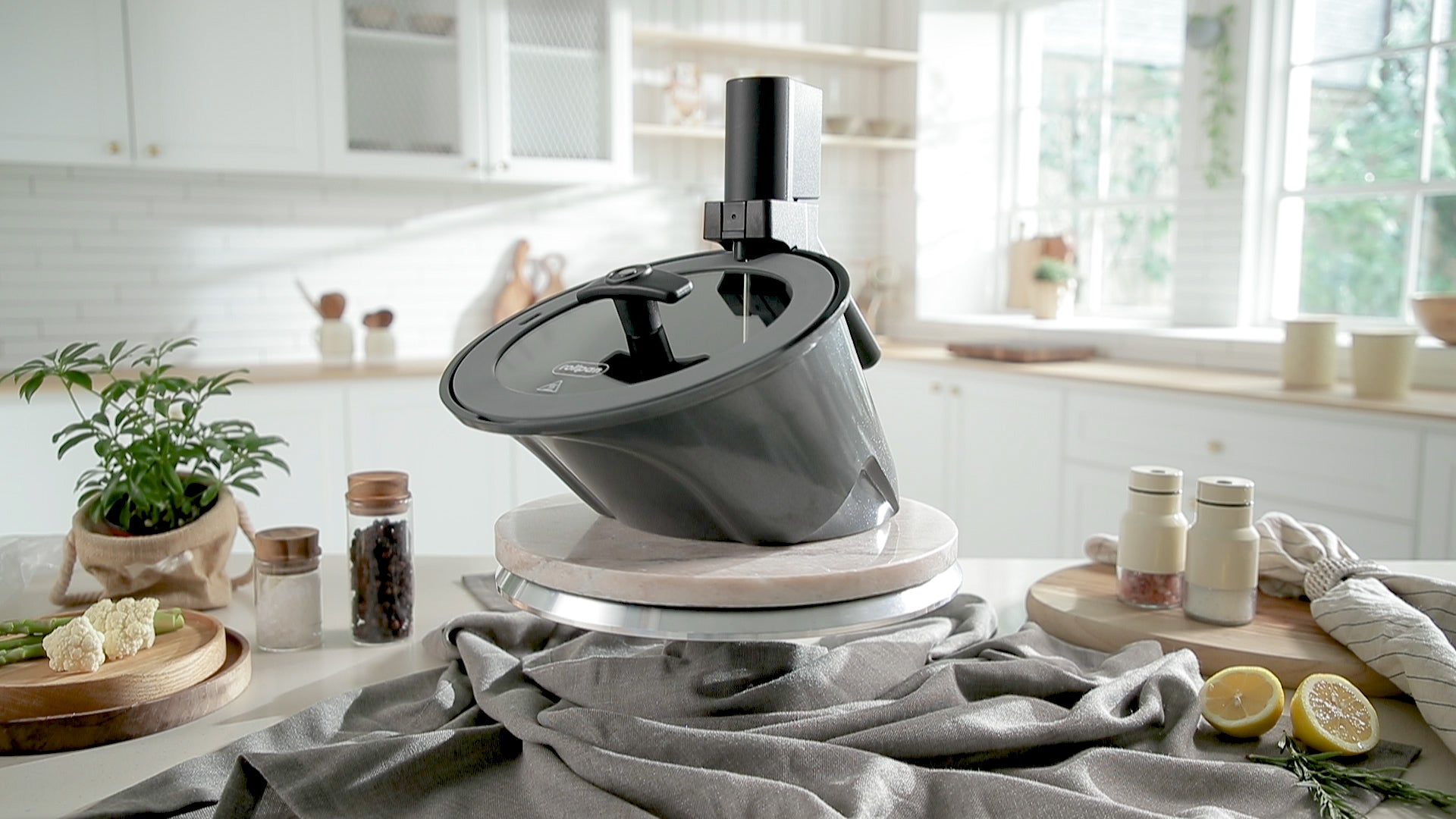 Spicing Up Your Culinary Game: Why Korean Kitchenware is the Coolest Kitchen Tech Around!