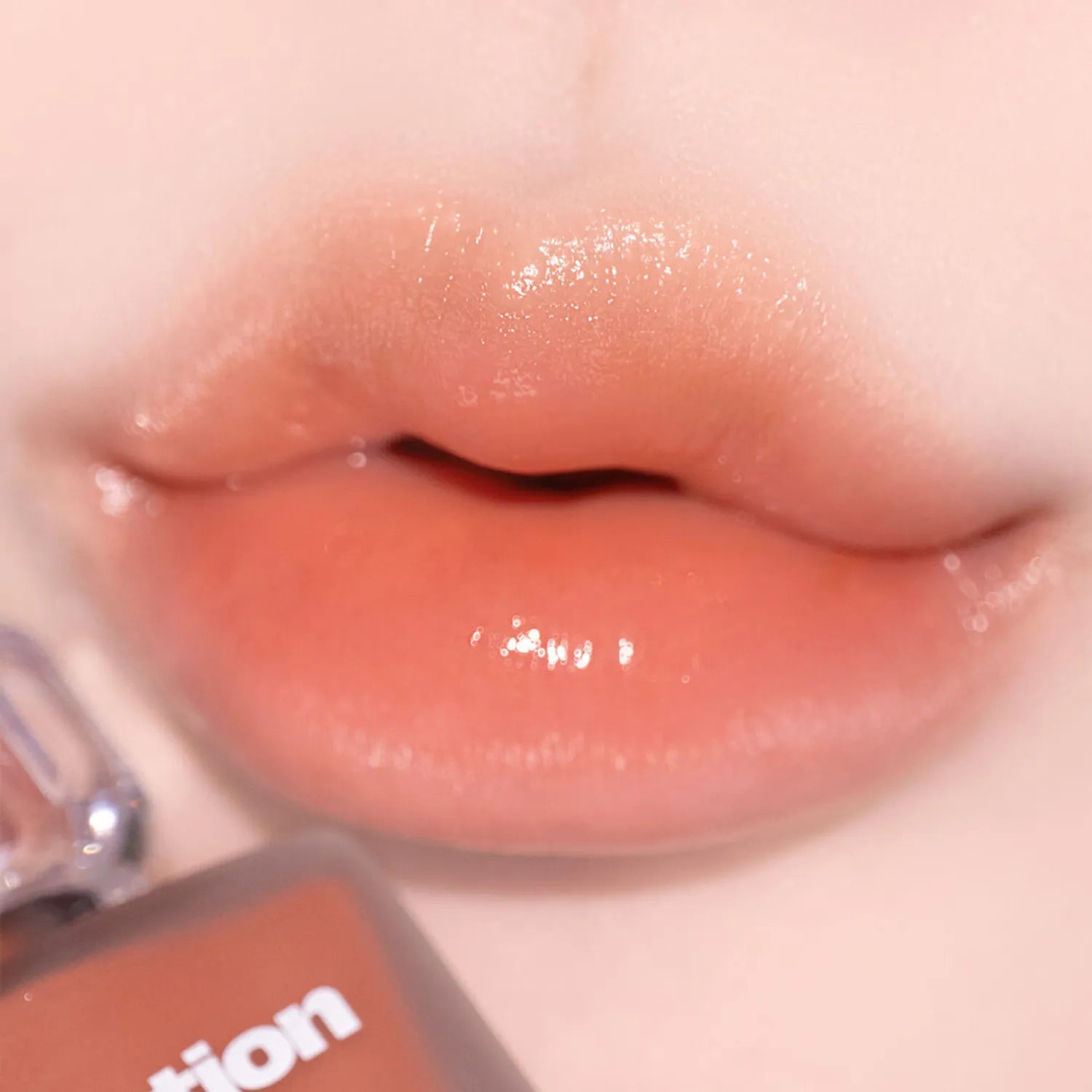 Alternative Stereo Lip Potion Aqua #01 Lemon Balm