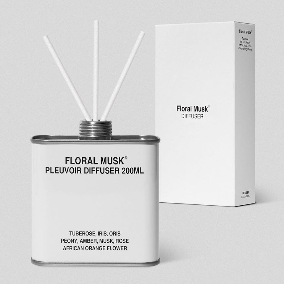 491fbef5db24eea4e149c2737e46c4e6-PLEUVOIR_Floral_Musk_Diffuser_20.jpg