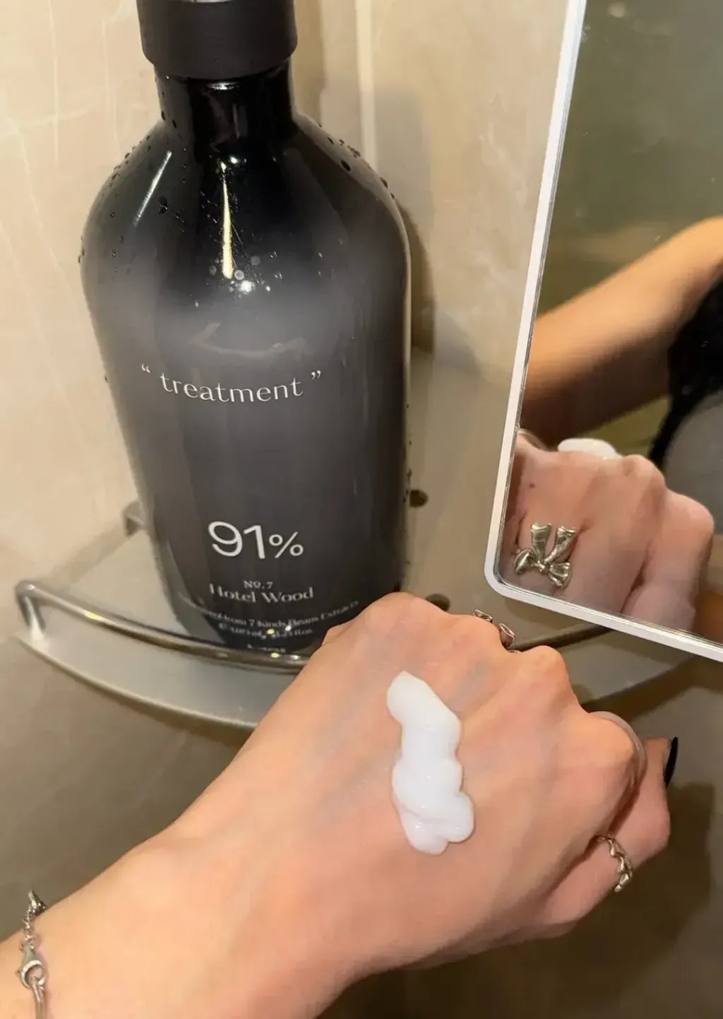 Hetras Silky Smooth Treatment - Hotel Wood - MOQ 12