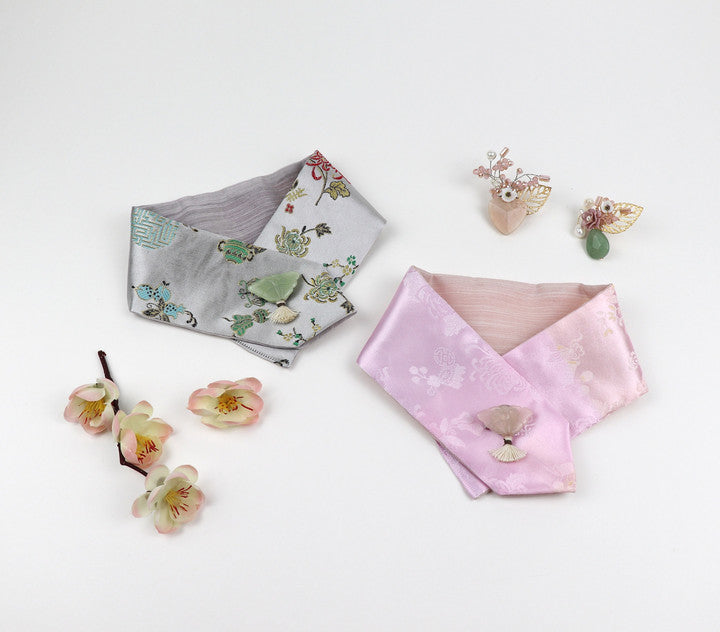 Maison de Dog Puppy Cape Yeonhwa Chilsaek- Pink(M) - MOQ 1