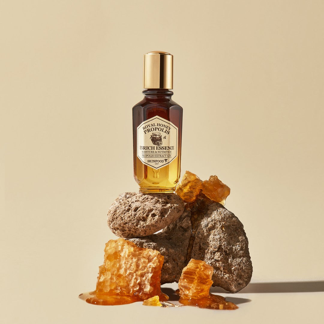 SKINFOOD ROYAL HONEY PROPOLIS ENRICH ESSENCE - MOQ 15