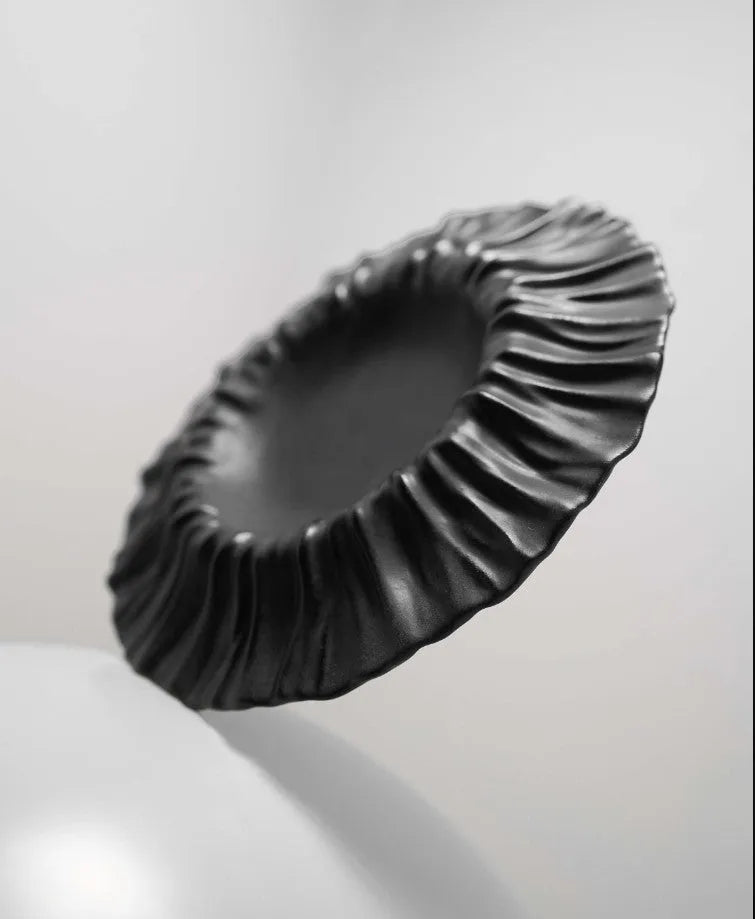 Pleats Plate 3 Colors