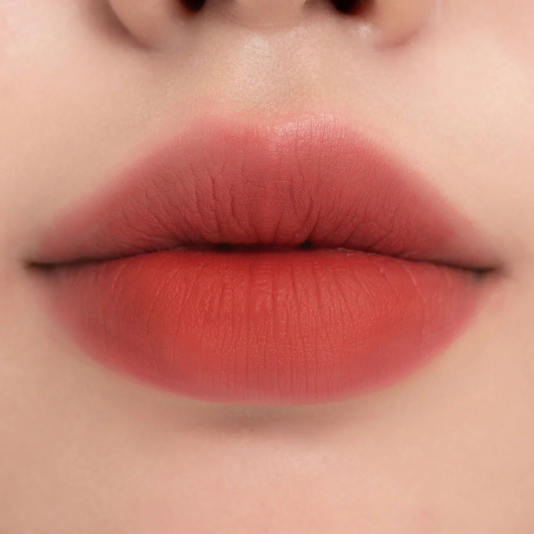 rom&nd ZERO MATTE LIPSTICK 18 TANNING RED - MOQ 15