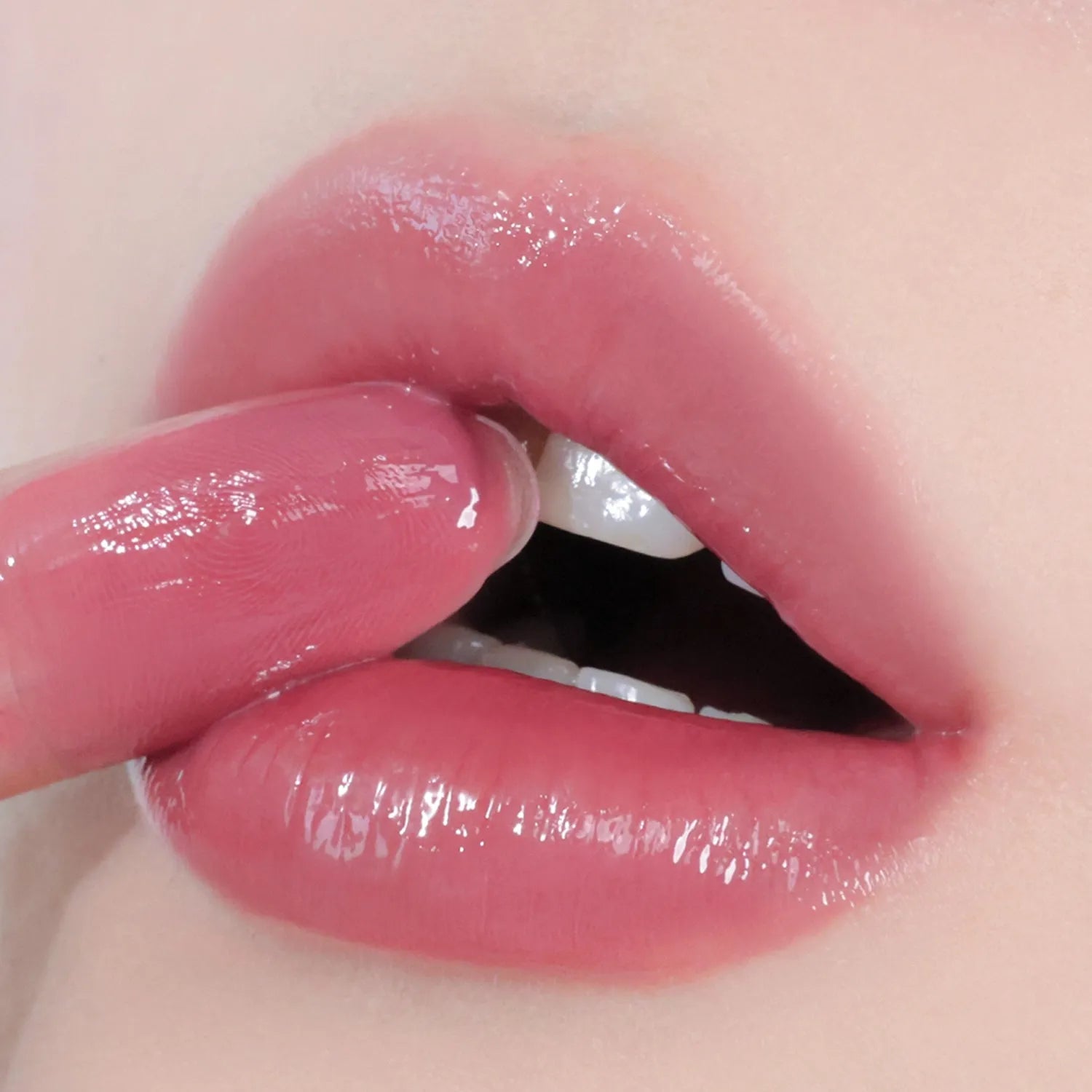 [Sisua by Unleashia] Berry Shot Lip Tint No. 1 White Berry - MOQ 10