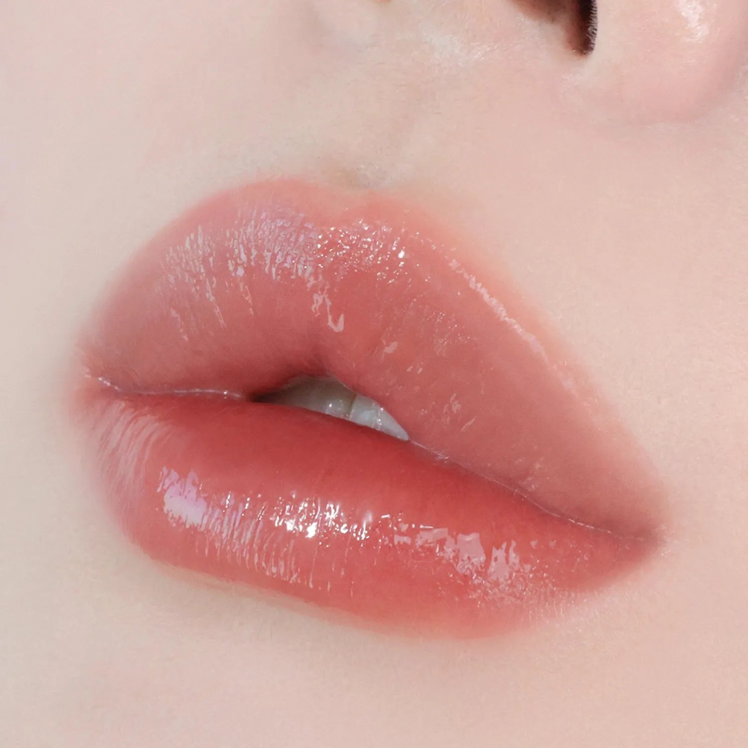 [Sisua by Unleashia] Berry Shot Lip Tint No. 1 White Berry - MOQ 10