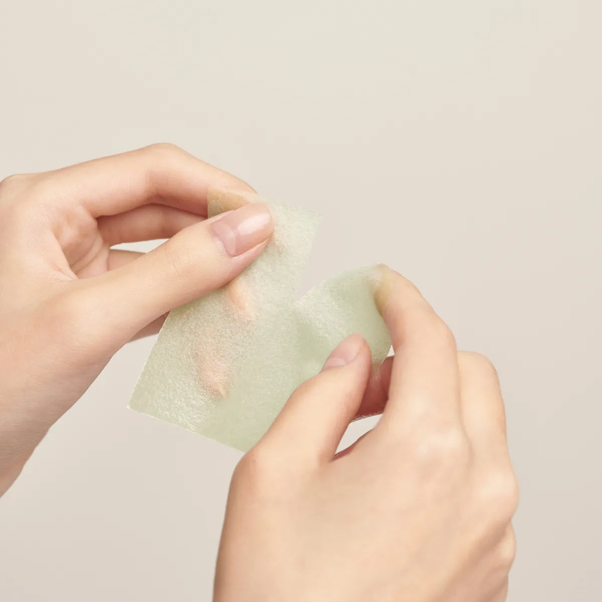 molvany Artichoke Soothing Affect Pore Toner Pad