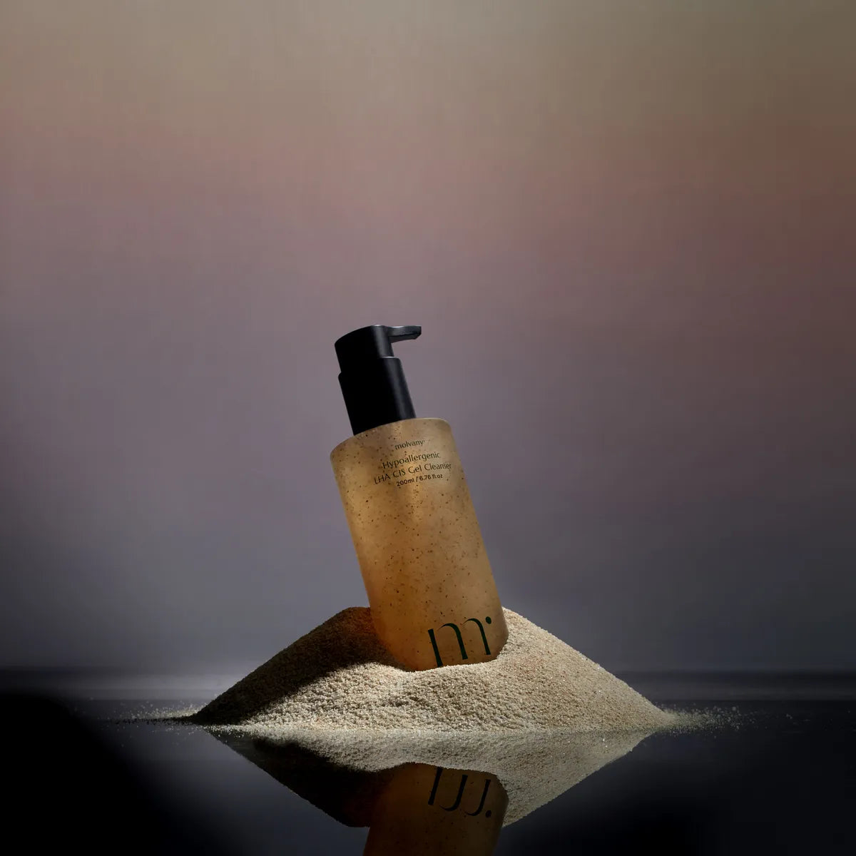 molvany Hypoallergenic LHA CIS Gel Cleanser