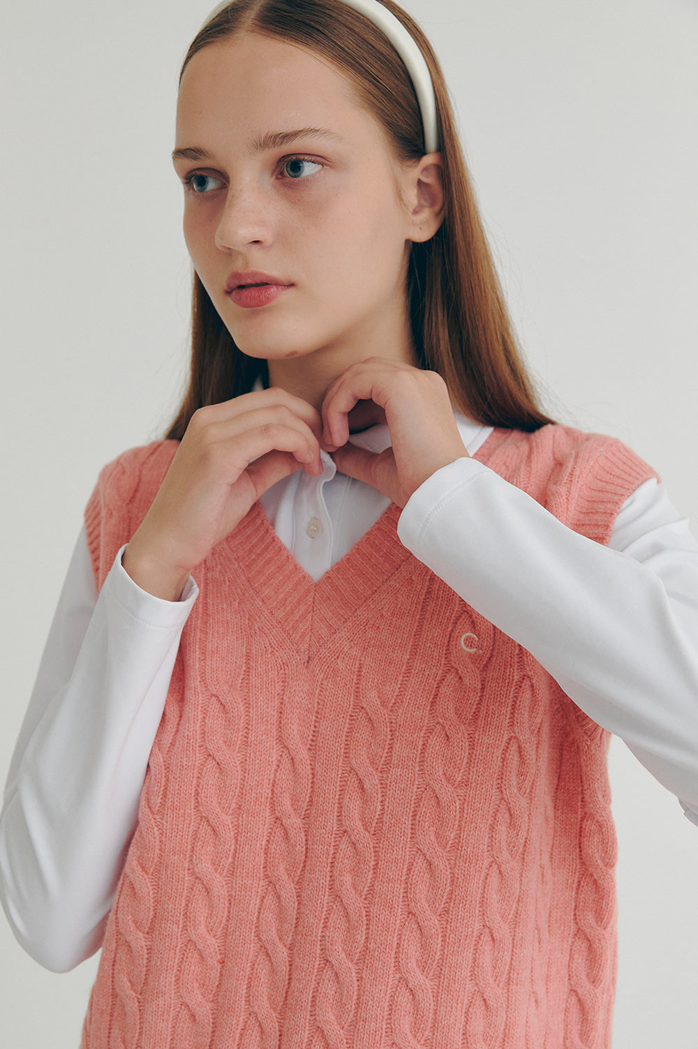 Cable Wool V-Neck Vest - Pink