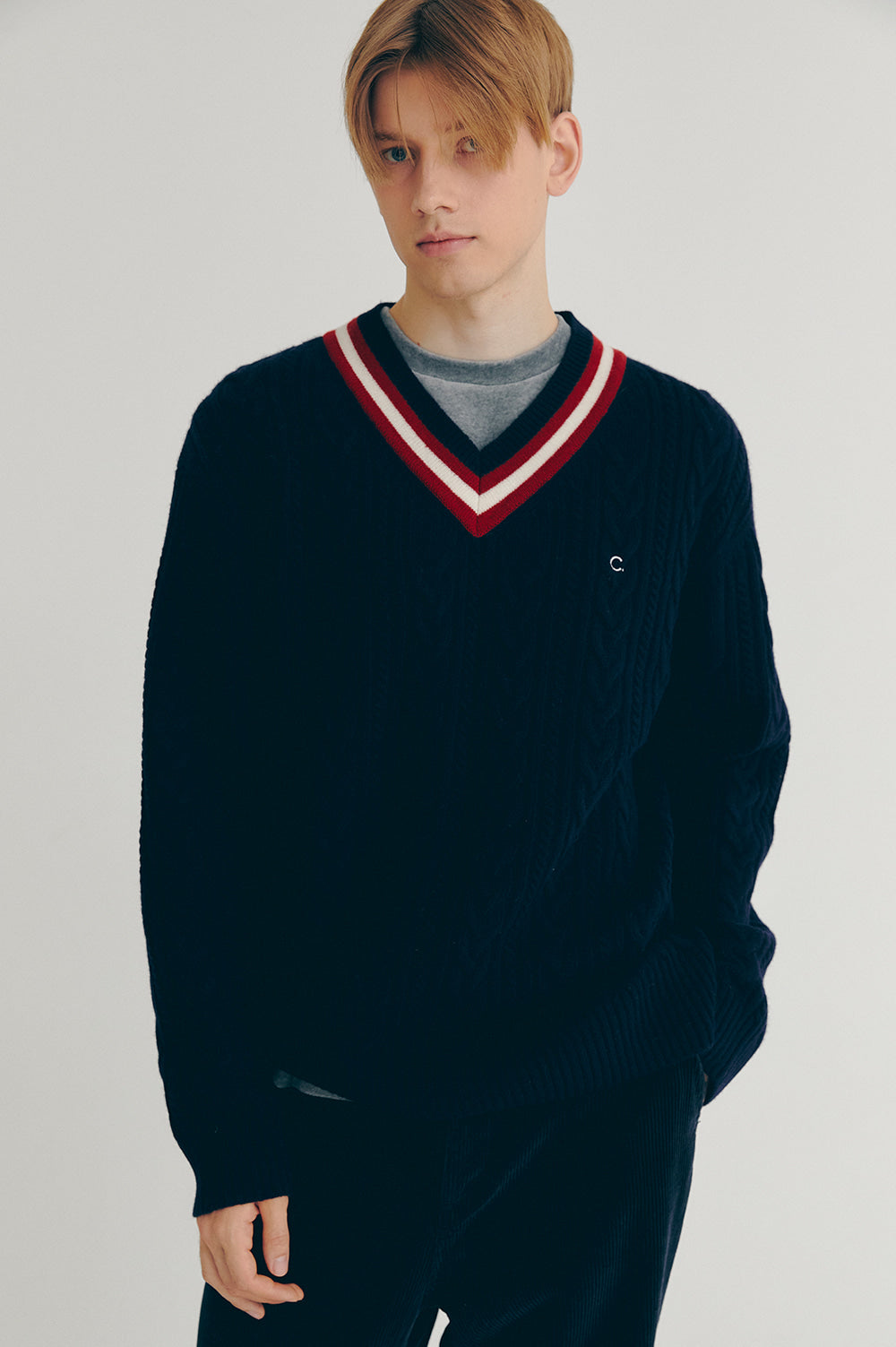 Cricket Cable V-Neck Knit Men - Navy