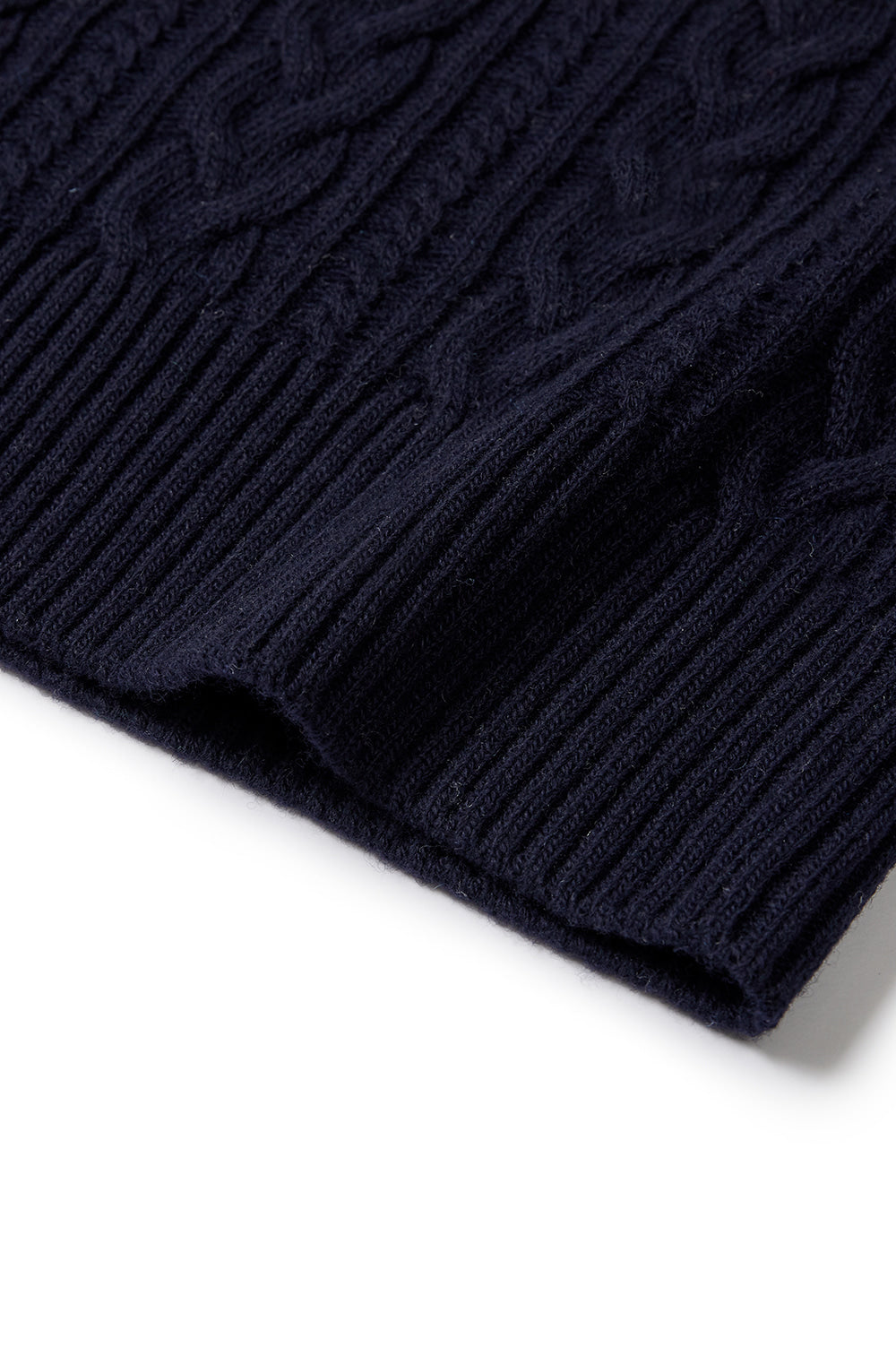 Cricket Cable V-Neck Knit Men - Navy