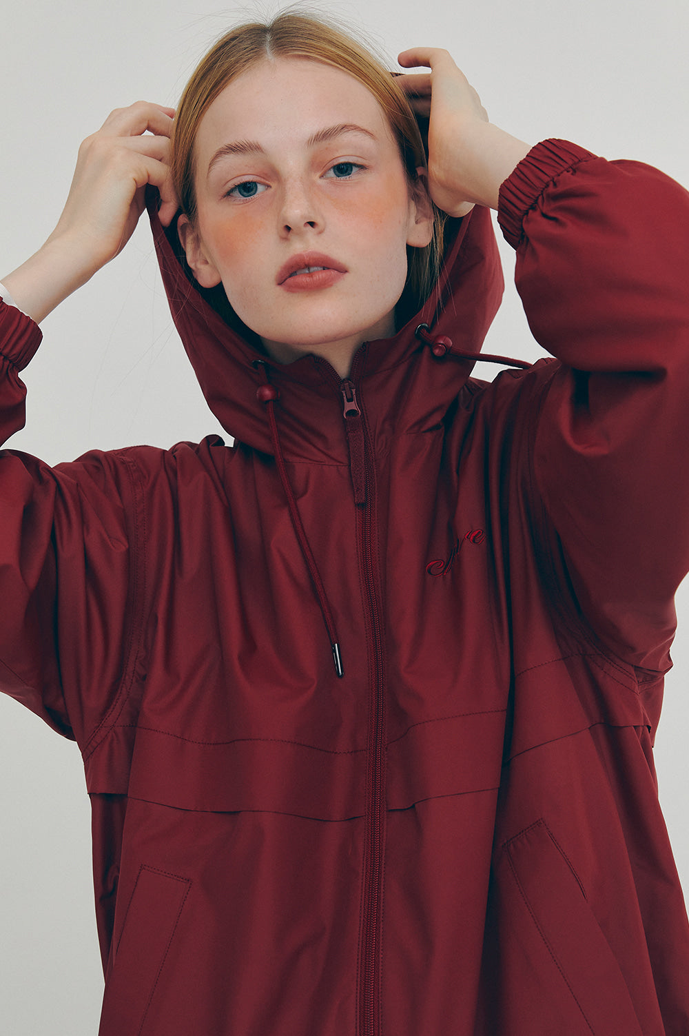 Hooded Windbreaker - Burgundy