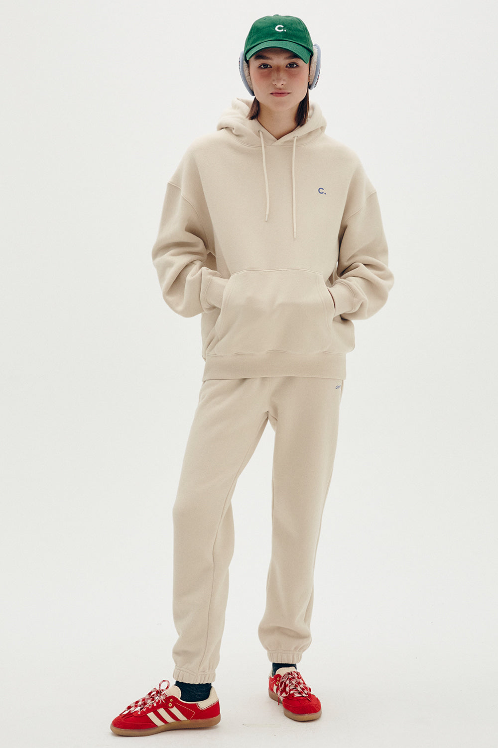 Logo Fleece-Lined Pants Women - Beige