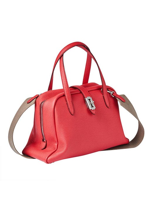 Toque M 9 Tote Bag - Red