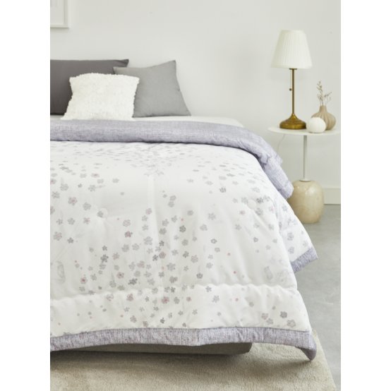 Rosé Four Seasons Quilt Q