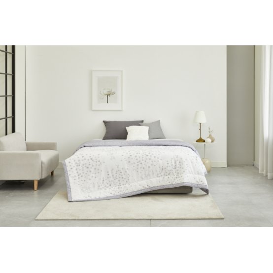 Rosé Four Seasons Quilt Q