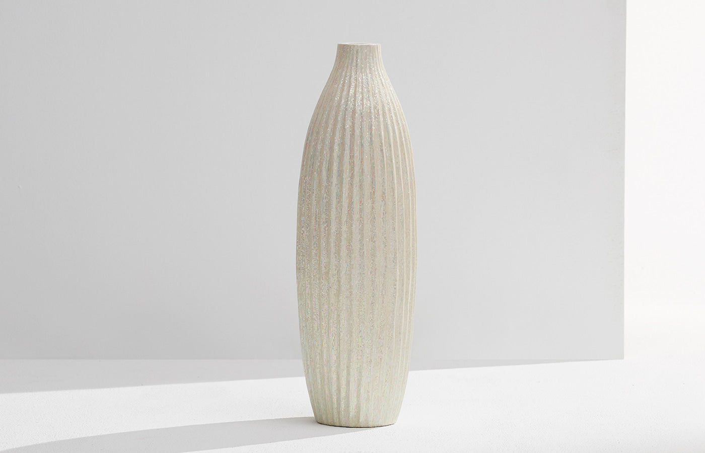 OBJECT VASE - 13