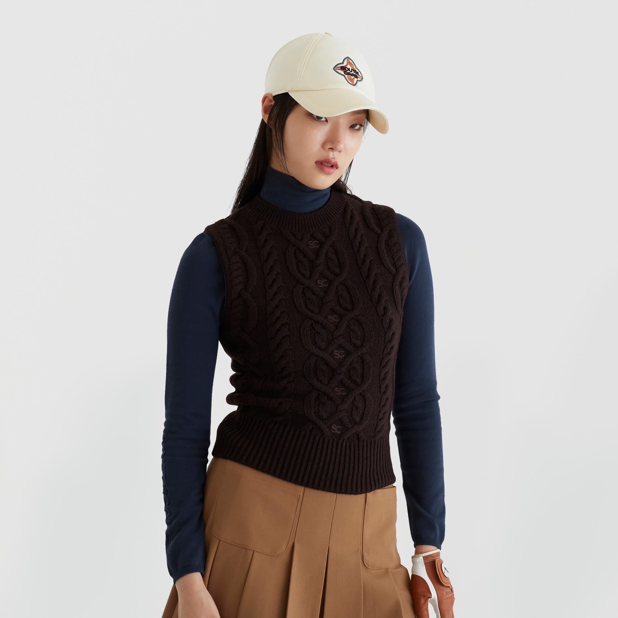 Women's Twist Knit Vest - Brown