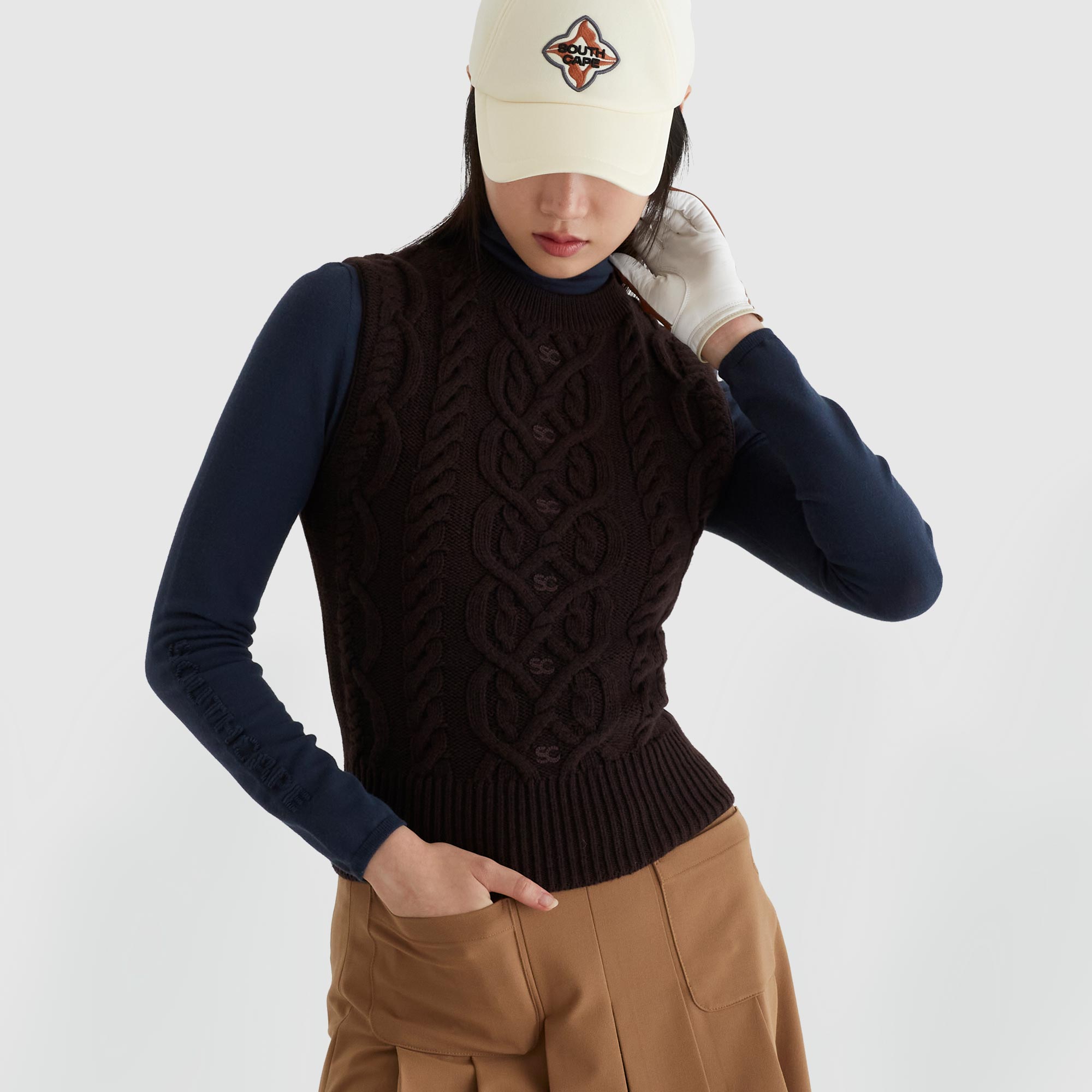 Women's Twist Knit Vest - Brown