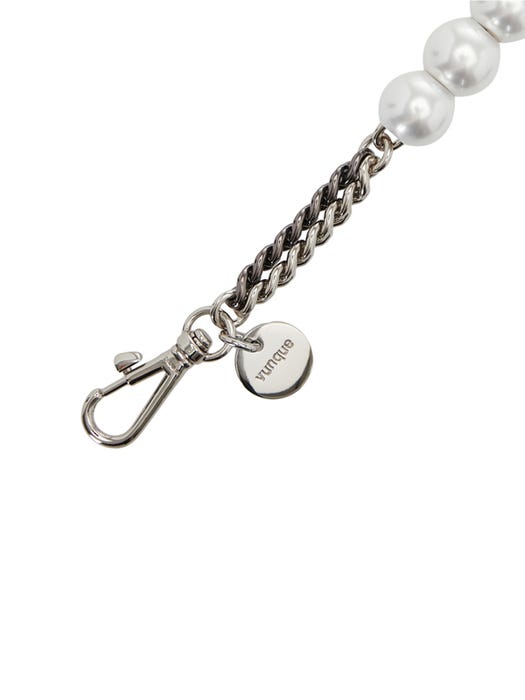 Puzzle Pearl Metal Long Chain Strap - White