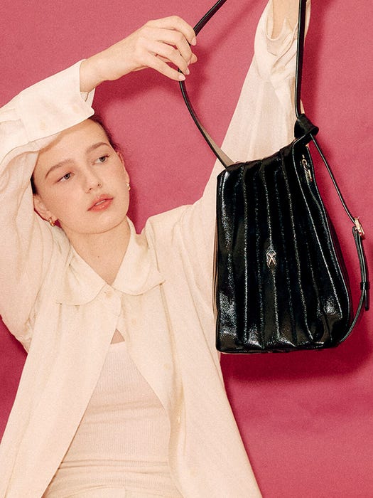 Lucky Pleats Pumpkin Bag