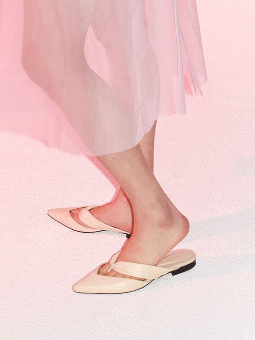Stiletto Flat Sandals - Beige
