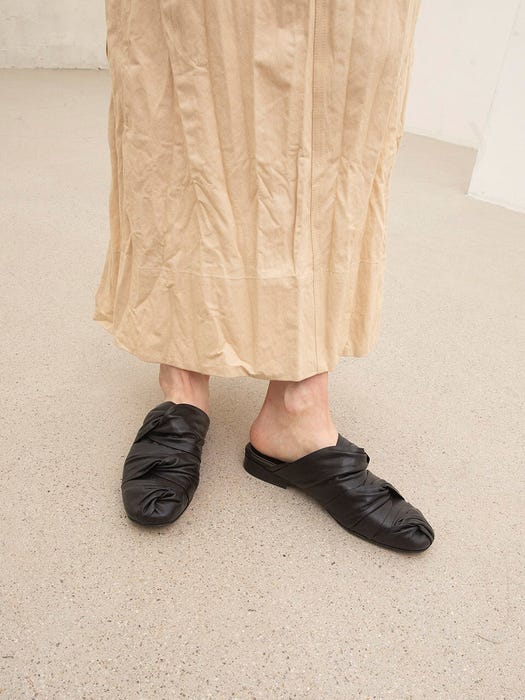 3 Knotted Flat Mules - Black