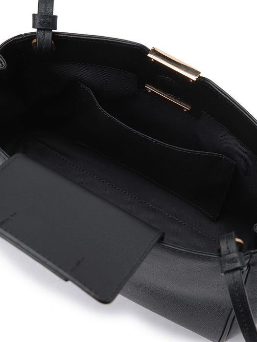 Ambrette Shoulder 22 Bag - Black