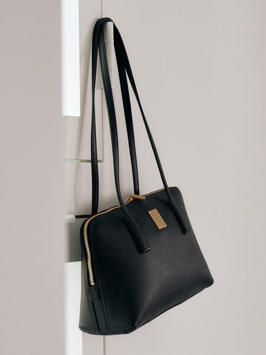 Olen Shoulder Bag 28