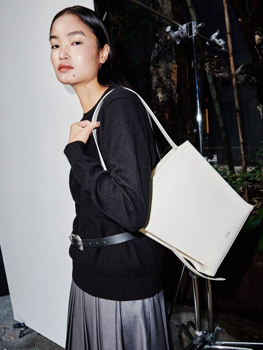 Harp-half Shoulder Bag - Cream