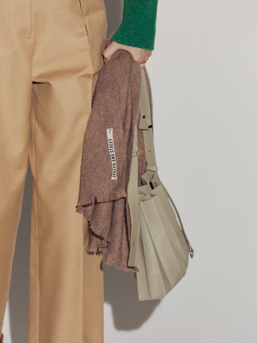 Modern Pleats Bag Small - Simply Tofu