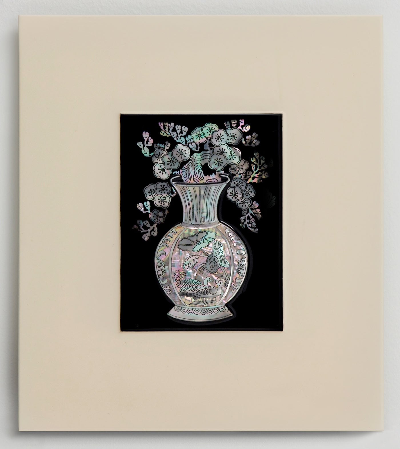 FLOWER JAR - PLUM BLOSSOM